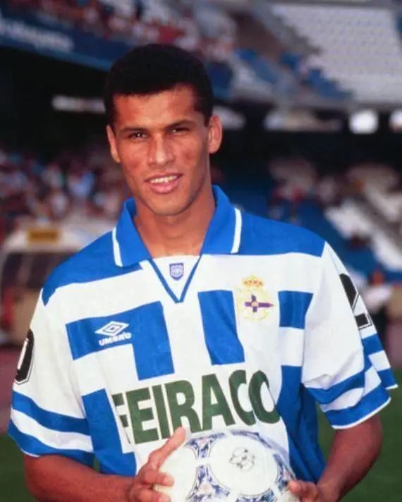 他是球队的 他是球队的