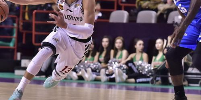 他曾多次表 他曾多次表