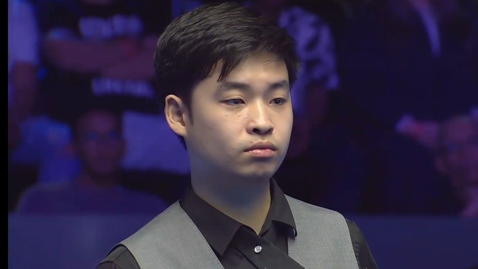 从田径场到 从田径场到