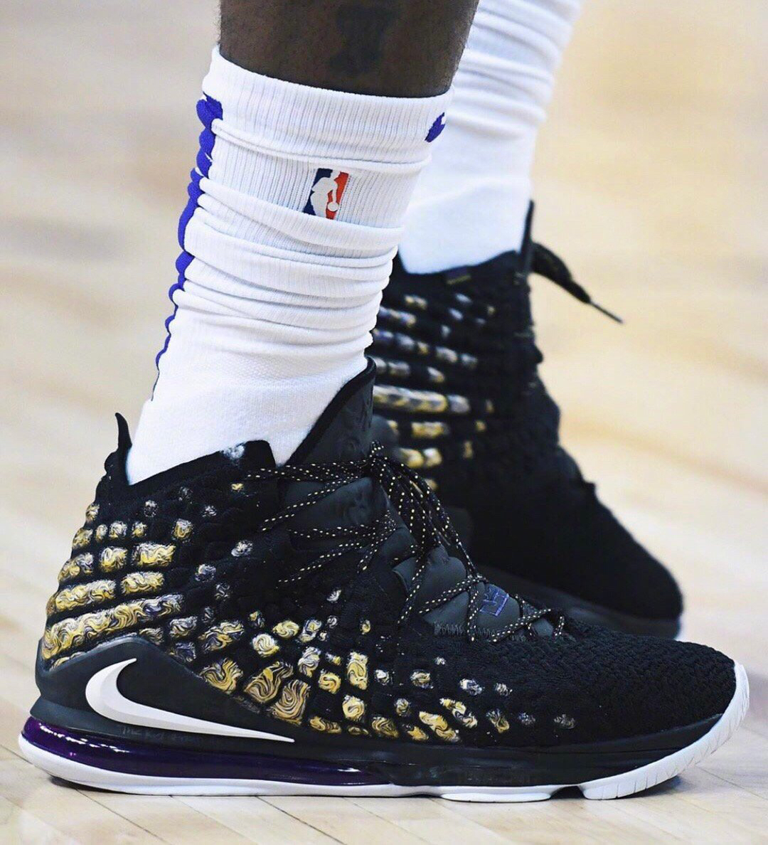 的场面掌控 的场面掌控